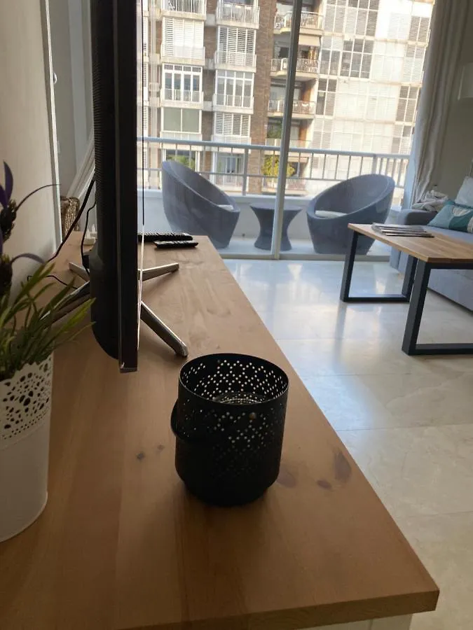 Precioso y tranquilo apartamento zona alta Diagonal Barcelona